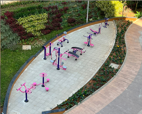 OUTDOOR-GYM